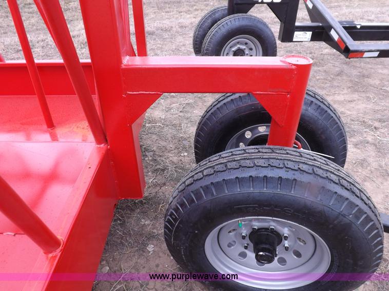 image for item F6455 Bale feeder wagon