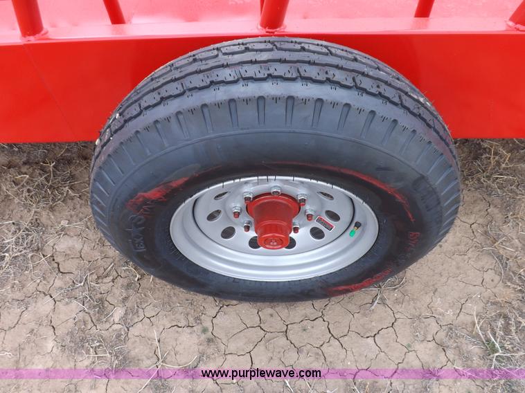 image for item F6455 Bale feeder wagon