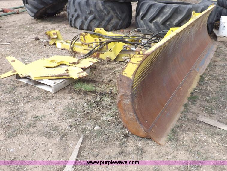 image for item F6459 Degelman 46/57 dozer blade