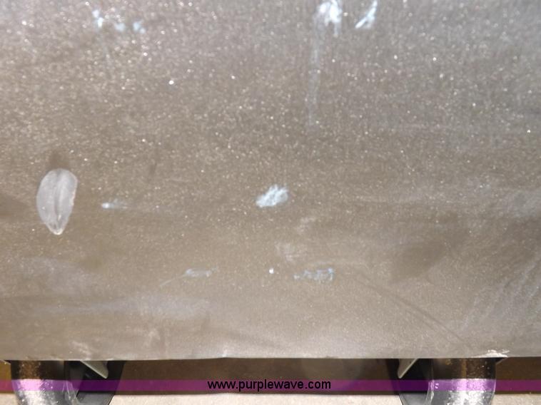 image for item F6463 MasterCraft Maximum toolbox