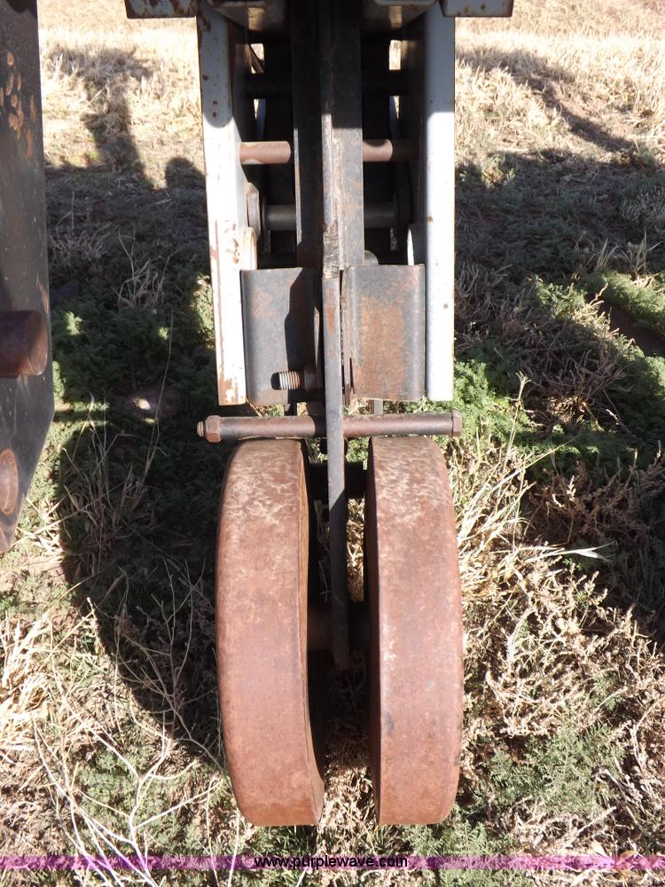 image for item F6466 Hinker Econo Till field cultivator