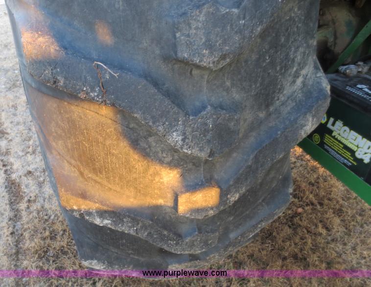 image for item F6599 Oliver 1755 tractor