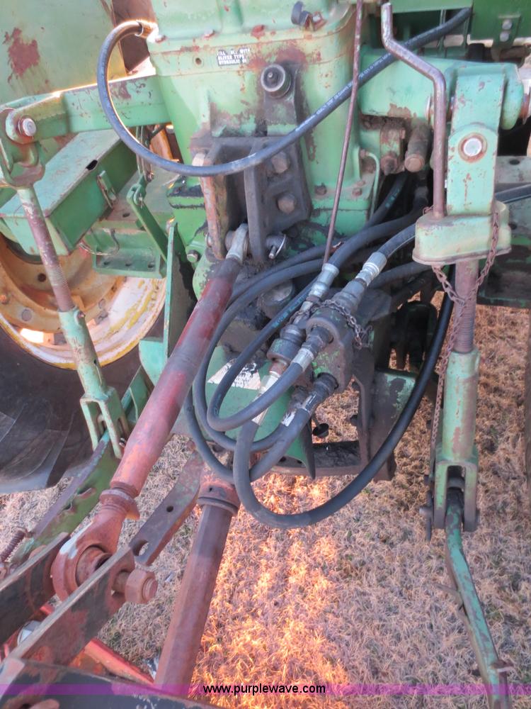 image for item F6599 Oliver 1755 tractor