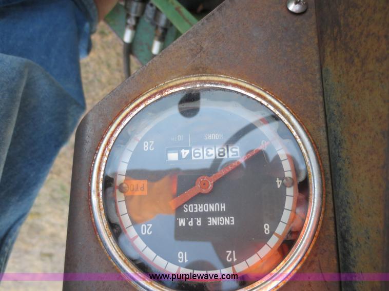 image for item F6599 Oliver 1755 tractor