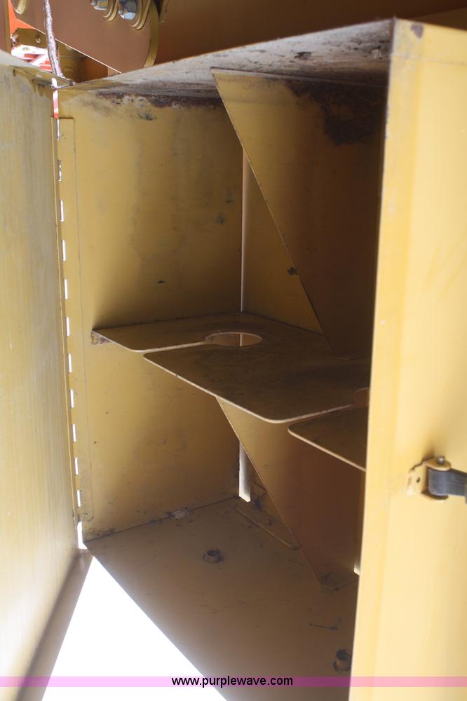 image for item G5366 1994 Vermeer 505 Super I round baler