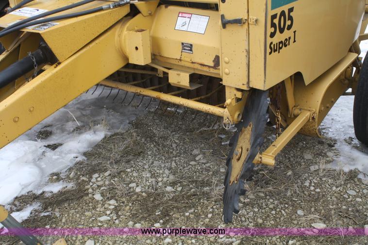 image for item G5366 1994 Vermeer 505 Super I round baler