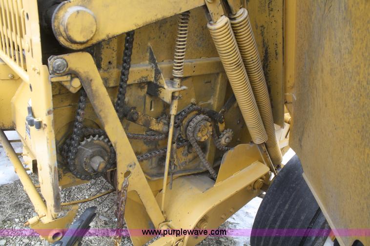 image for item G5366 1994 Vermeer 505 Super I round baler