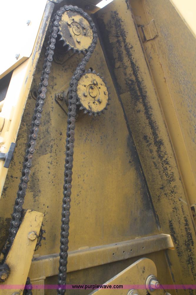 image for item G5366 1994 Vermeer 505 Super I round baler