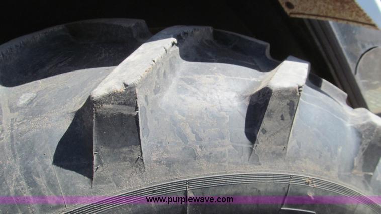 image for item G5657 Case 1494 tractor