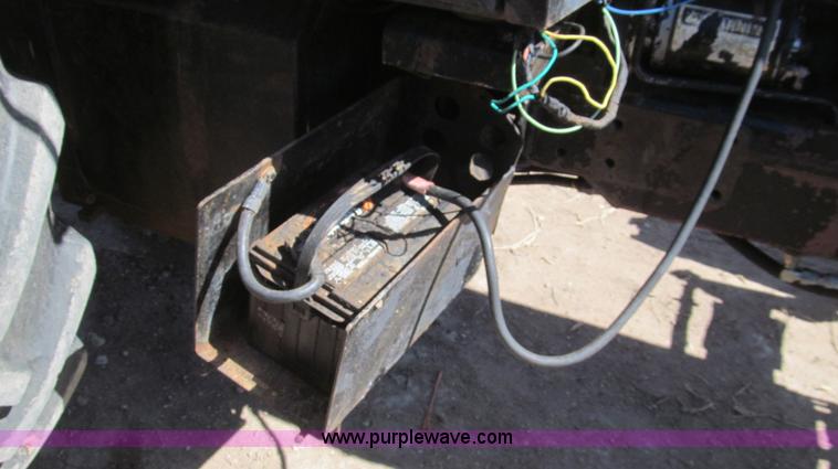 image for item G5657 Case 1494 tractor