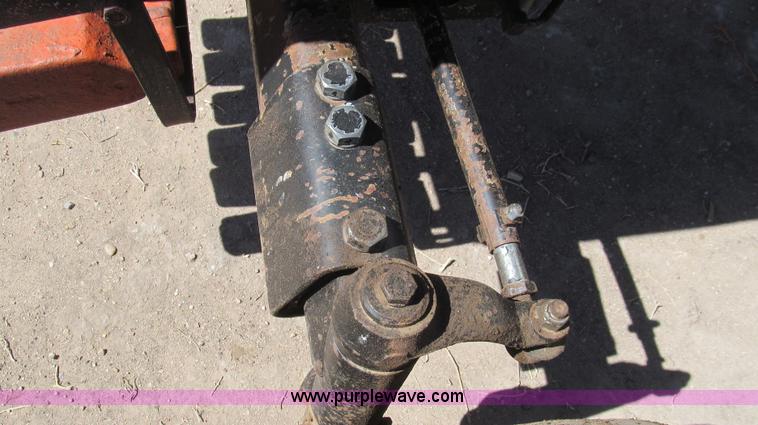 image for item G5657 Case 1494 tractor