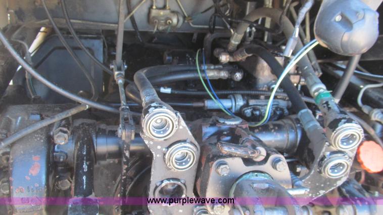 image for item G5657 Case 1494 tractor