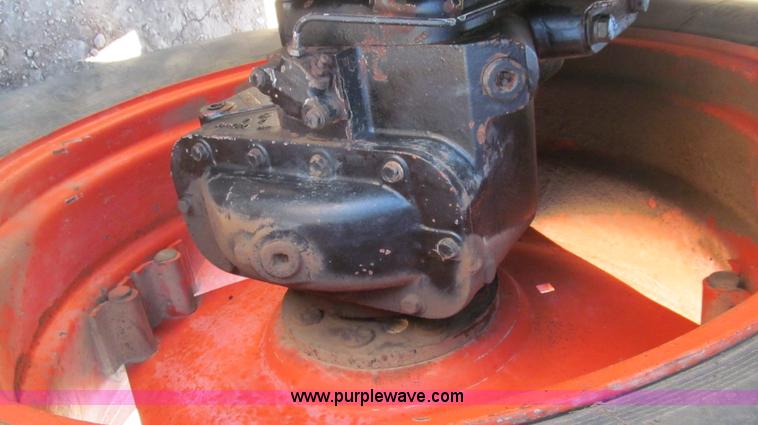 image for item G5657 Case 1494 tractor