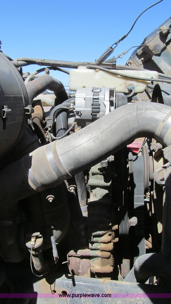 image for item G5658 1995 Ford Aeromax L9000 semi truck