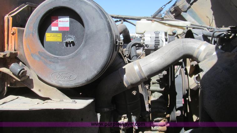 image for item G5658 1995 Ford Aeromax L9000 semi truck