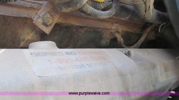 image for item G5658 1995 Ford Aeromax L9000 semi truck