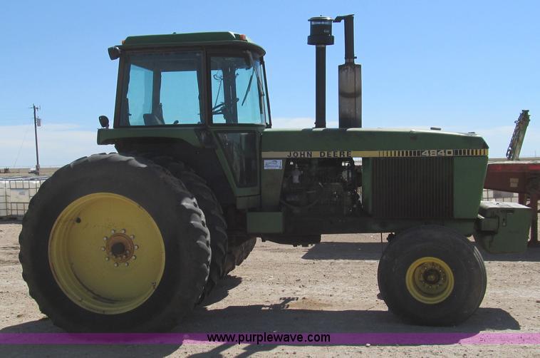 image for item G5661 1979 John Deere 4840 tractor