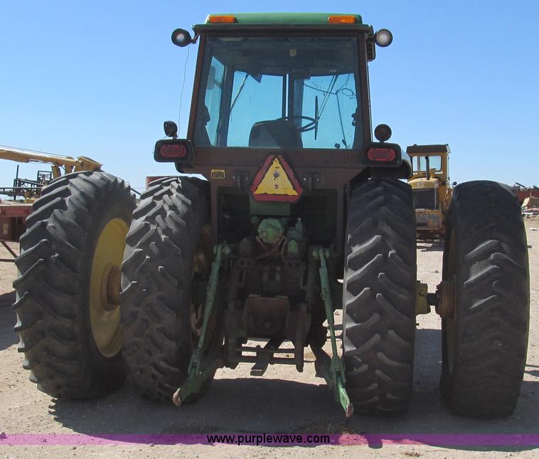 image for item G5661 1979 John Deere 4840 tractor