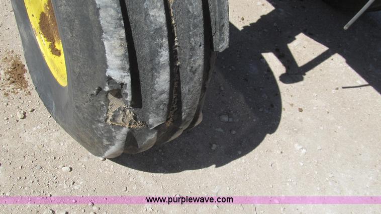 image for item G5661 1979 John Deere 4840 tractor