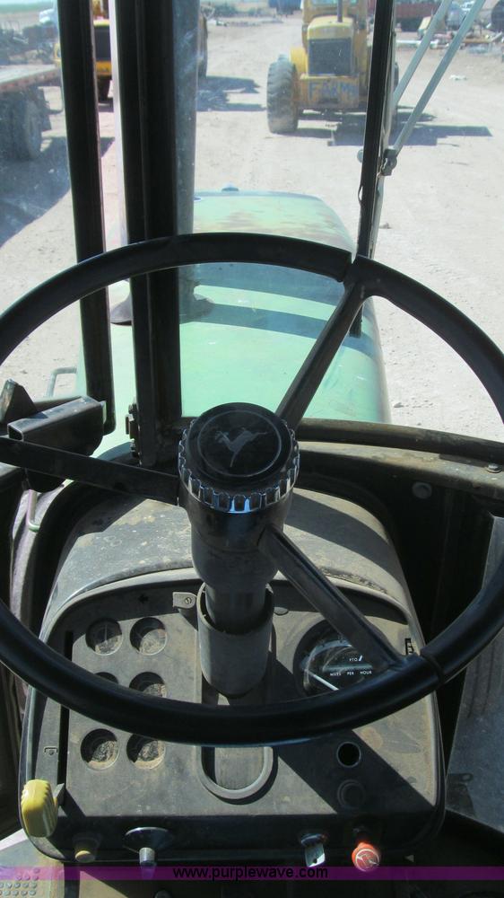 image for item G5661 1979 John Deere 4840 tractor