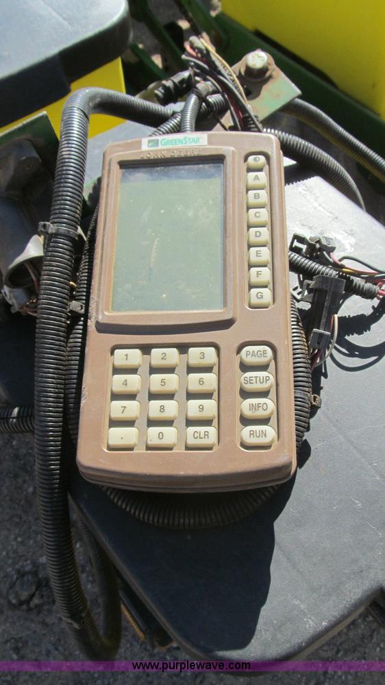 image for item G5669 John Deere 1770 Conservation planter