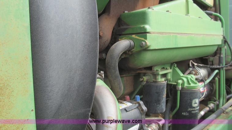 image for item G5679 1980 John Deere 8640 4WD tractor