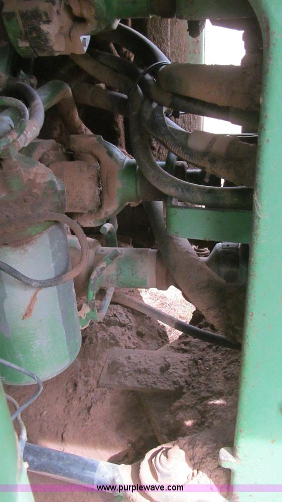 image for item G5679 1980 John Deere 8640 4WD tractor