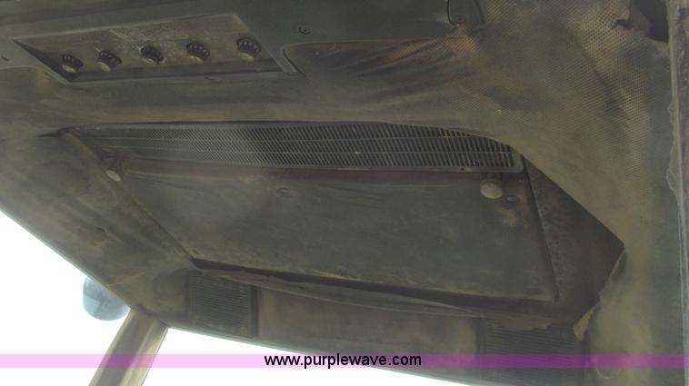 image for item G5679 1980 John Deere 8640 4WD tractor