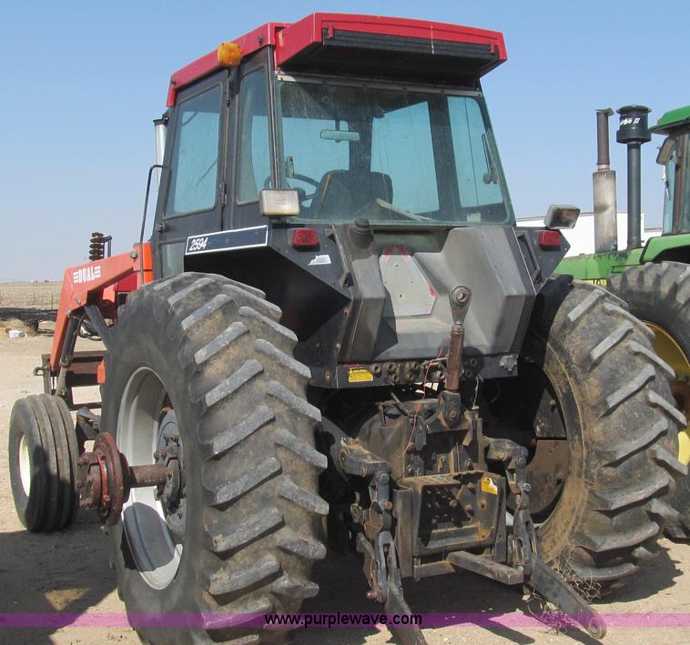 image for item G5680 1984 Case IH 2594 tractor with loader
