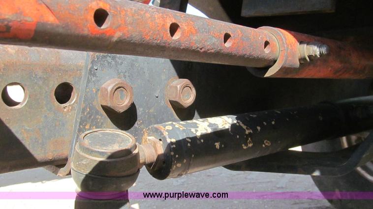 image for item G5680 1984 Case IH 2594 tractor with loader