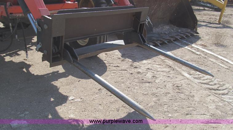 image for item G5680 1984 Case IH 2594 tractor with loader