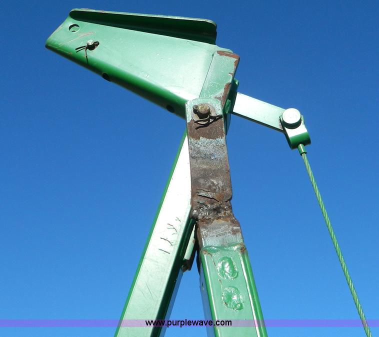 image for item G7576 John Deere 7300 Max Emerge 2 planter