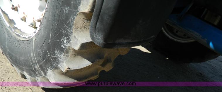 image for item G7808 1991 Ford TW-25  MFWD tractor