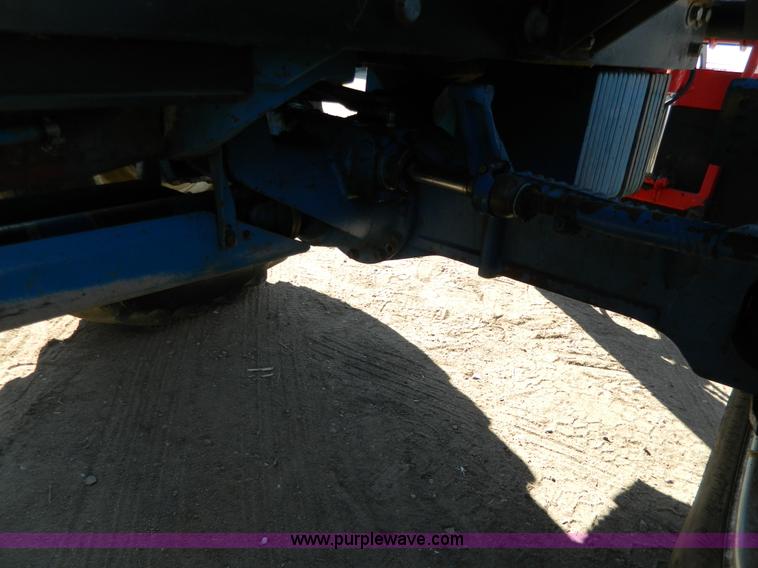 image for item G7808 1991 Ford TW-25  MFWD tractor