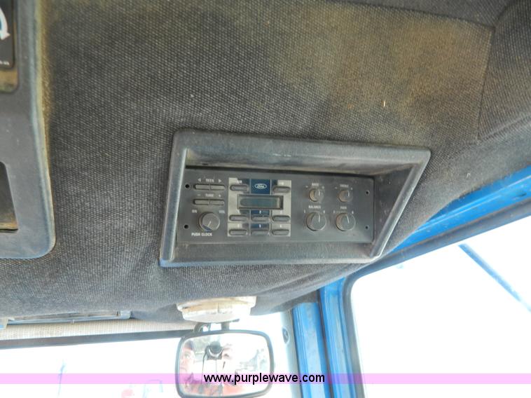 image for item G7808 1991 Ford TW-25  MFWD tractor