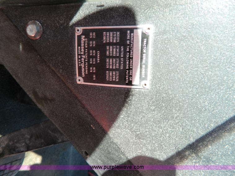 image for item G7809 1981 Massey-Ferguson 2705 tractor