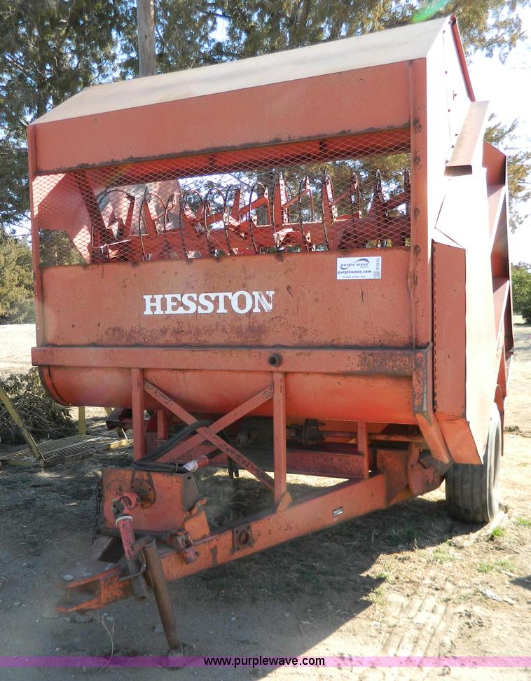 image for item G7810 Hesston Stak Processor 10