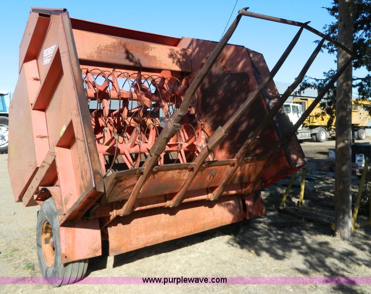 image for item G7810 Hesston Stak Processor 10