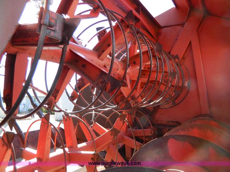 image for item G7810 Hesston Stak Processor 10