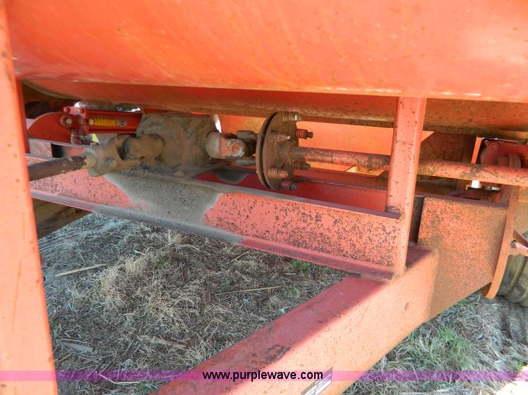 image for item G7810 Hesston Stak Processor 10