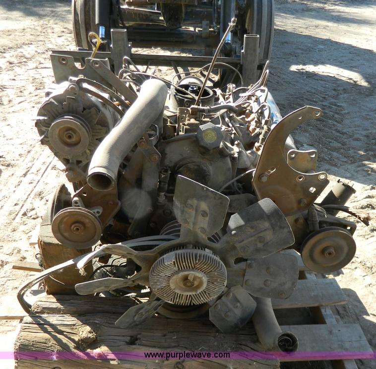 image for item G7814 International 7.3L diesel engine