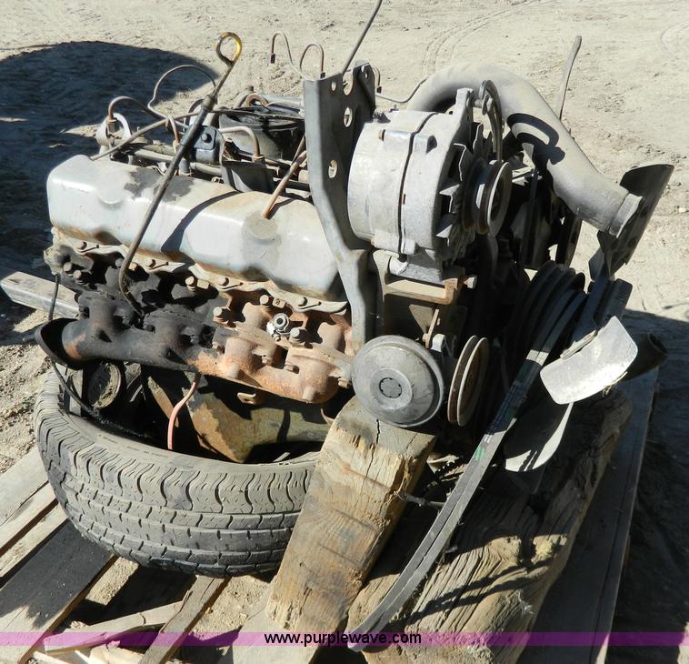 image for item G7814 International 7.3L diesel engine