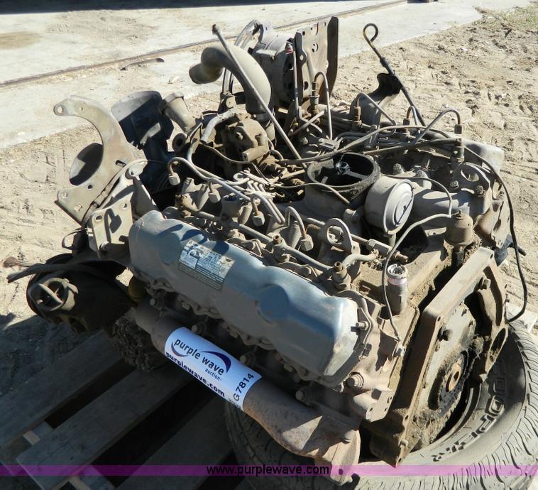 image for item G7814 International 7.3L diesel engine