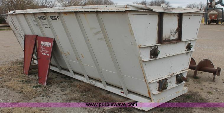 image for item W9324 Harsh Hydraulics unlimited mobile mix feed box