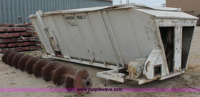 image for item W9324 Harsh Hydraulics unlimited mobile mix feed box