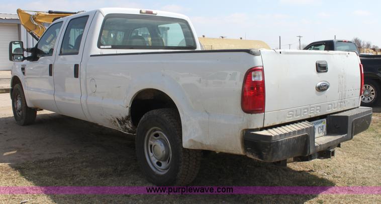 image for item AA9107 2010 Ford F350 Super Duty CrewCab pickup truck