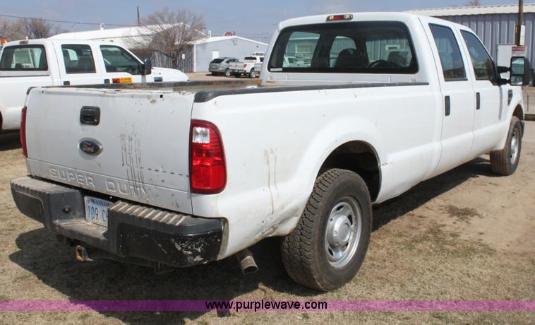 image for item AA9107 2010 Ford F350 Super Duty CrewCab pickup truck