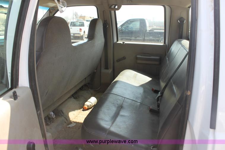 image for item AA9107 2010 Ford F350 Super Duty CrewCab pickup truck