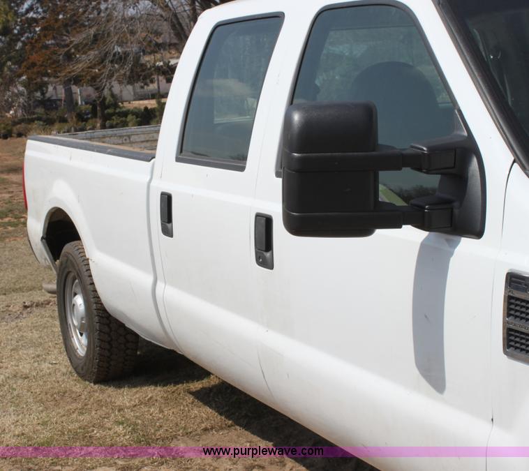 image for item AA9107 2010 Ford F350 Super Duty CrewCab pickup truck