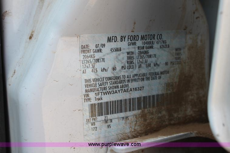 image for item AA9108 2010 Ford F350 Super Duty CrewCab pickup truck